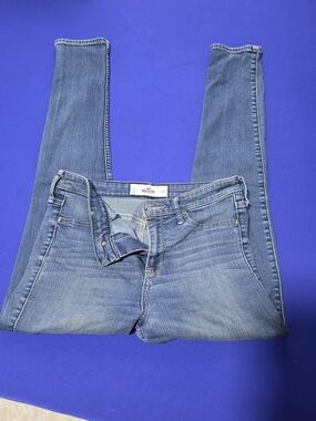 Hollister Women's Light Blue Skinny Jeans